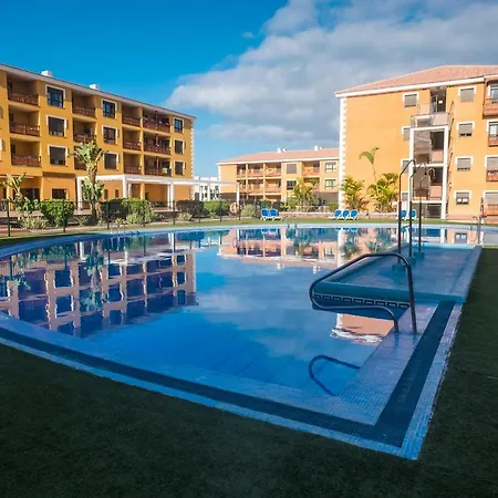 Apartment In Arona
